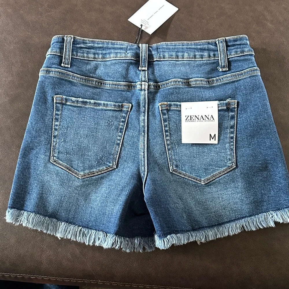 Zenana Outfitters Distressed Blue Jean Shorts - Picture 2 of 2
